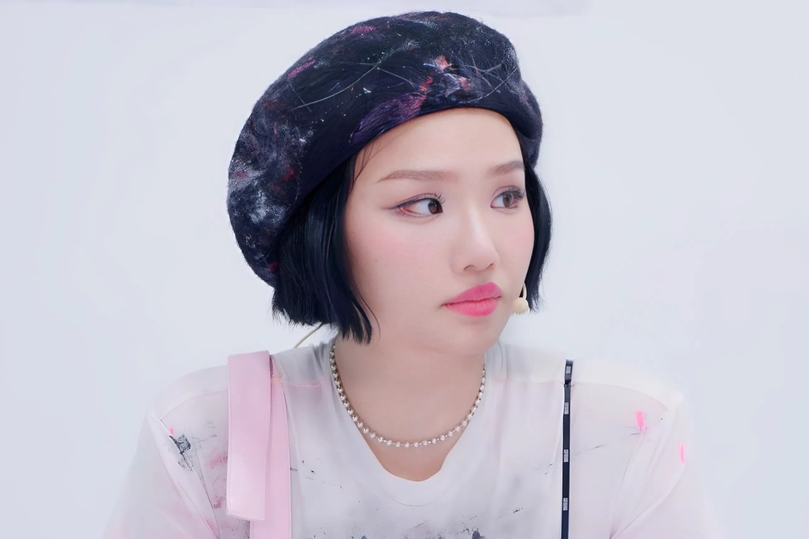 Miu Le the tham hinh anh