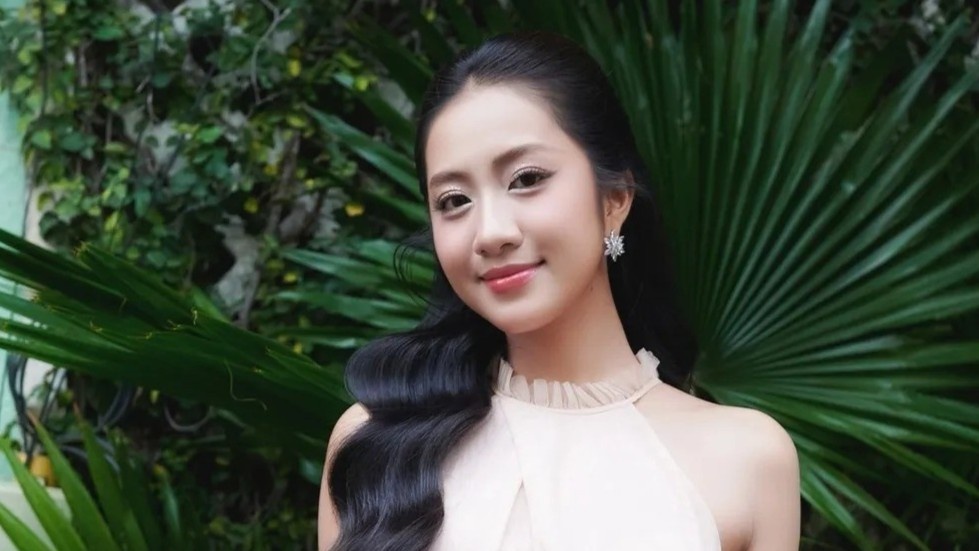 Hoc van cua Hoa hau Ha Truc Linh hinh anh