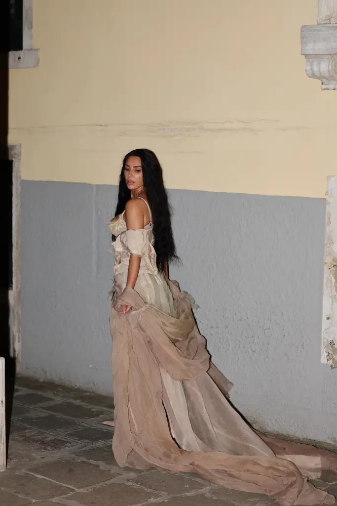 Kardashian anh 1