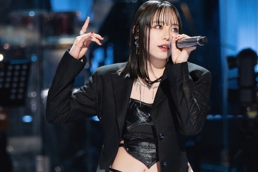 Co gai khien Phuong My Chi e de tai cuoc thi Trung Quoc hinh anh