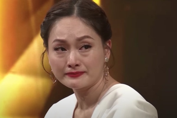 Lan Phuong: 'Toi di kham bac si tam than vi qua suc chiu dung' hinh anh