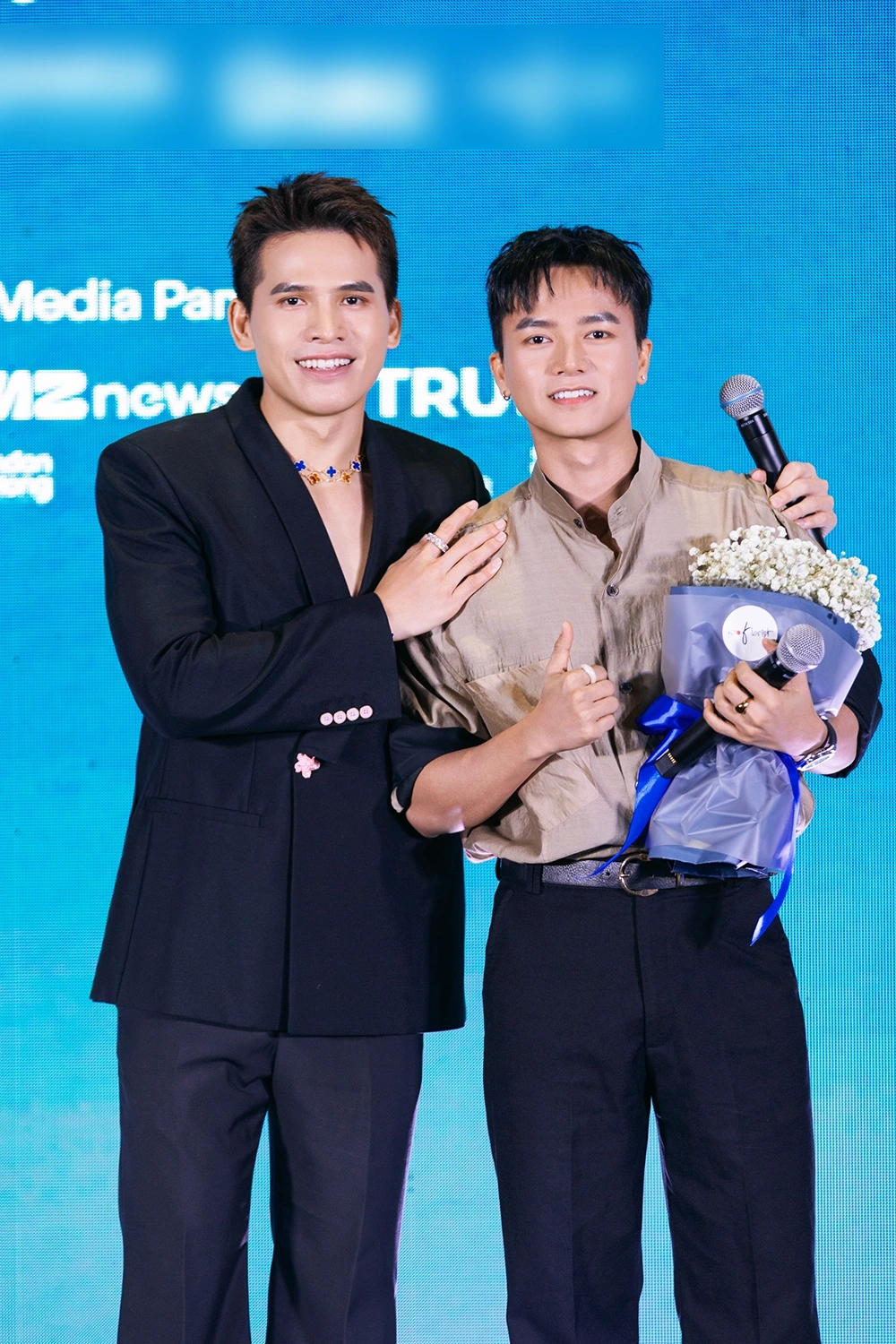 0047hop_bao_skynote_qt_2025_foto_kiengcan.jpeg.jpg
