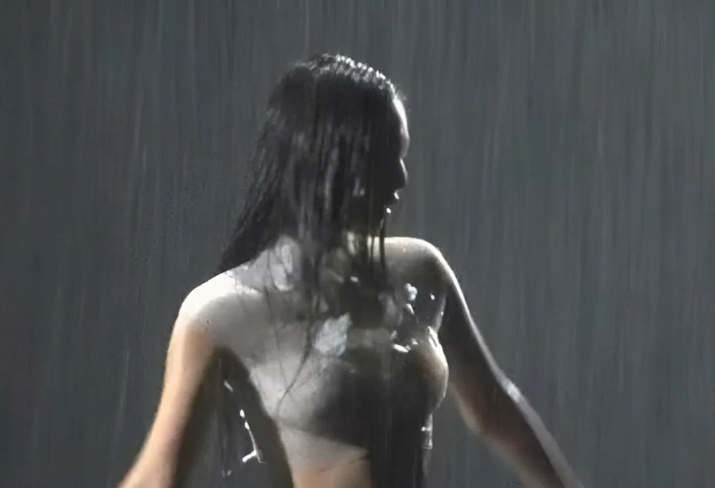 Jennie tao bao voi canh tam mua hinh anh