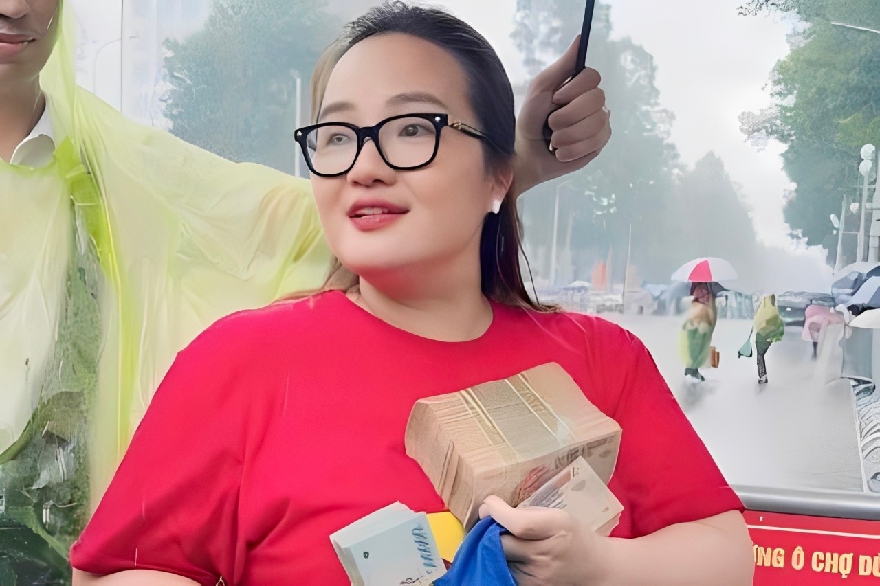 Hoàng Hường bị khởi tố vẫn gây chú ý vì loạt hoạt động thiện nguyện