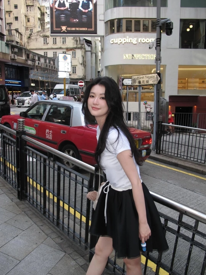 Cuộc sống xa hoa của mỹ nhân Kiều Hân
