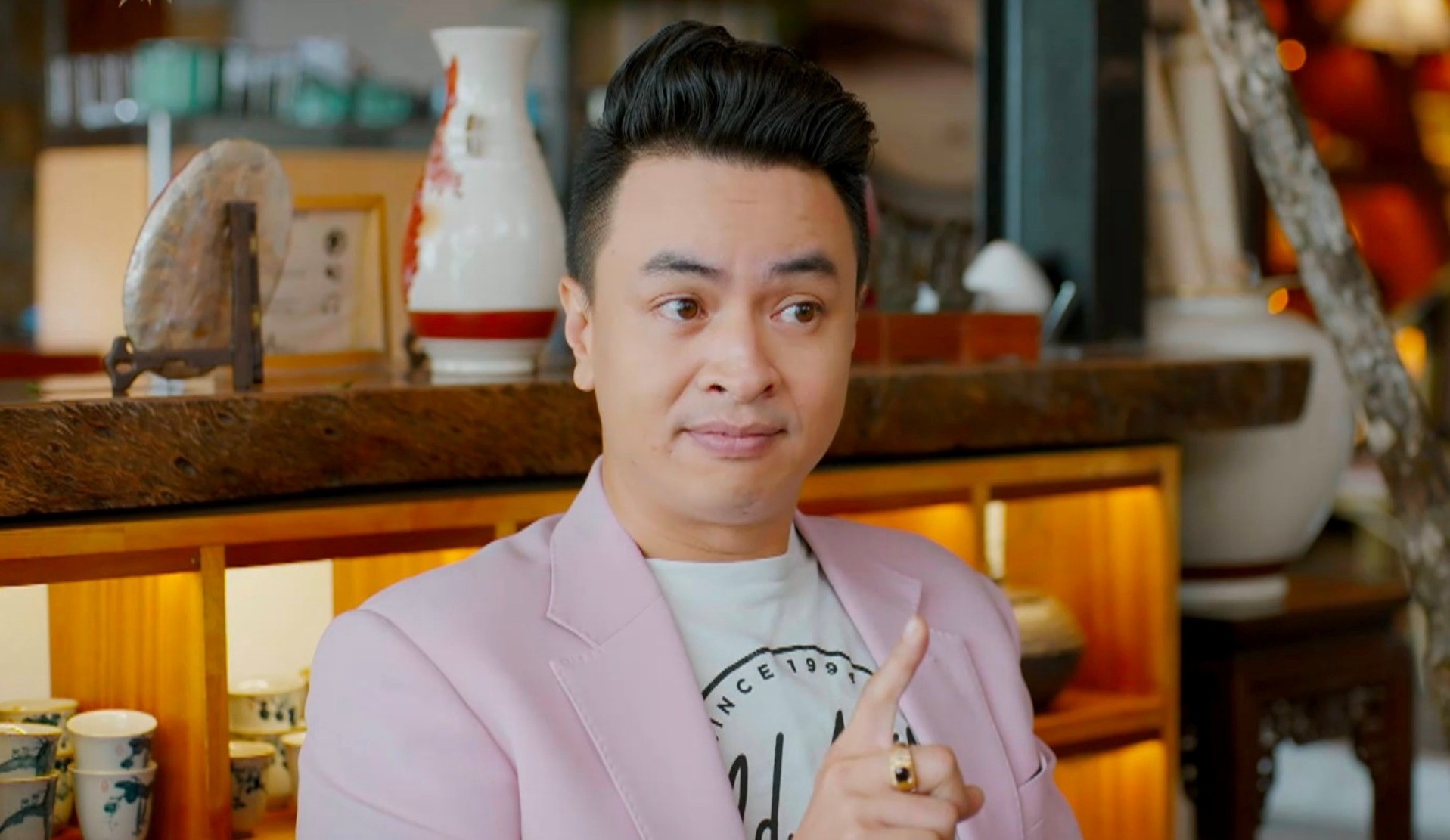 Phan dien dang ghet nhat 'Gio ngang khoang troi xanh' hinh anh