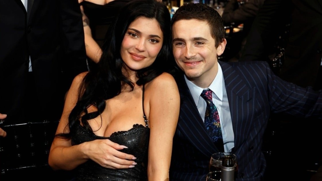 ‘Nguoi dan ong dep trai nhat the gioi’ gay ngo ngang hinh anh