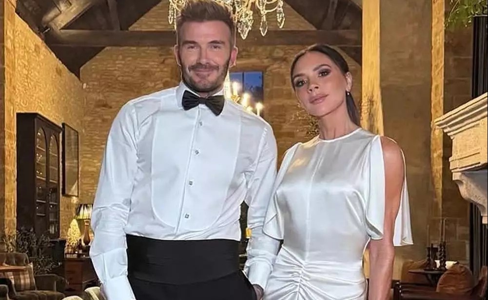 Vo chong Beckham noi doi? hinh anh