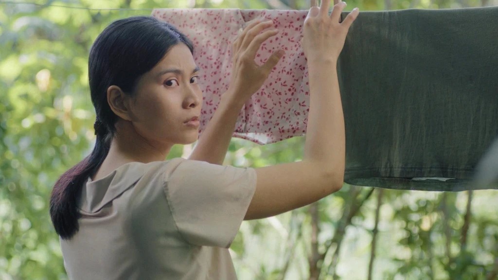 'Nha hai chu' roi rap, thu hon 12 ty hinh anh