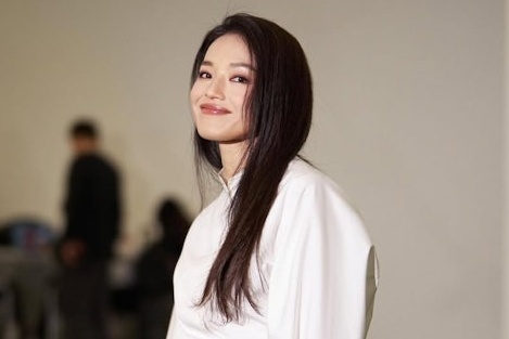 Thu Ky o tuoi 50 hinh anh