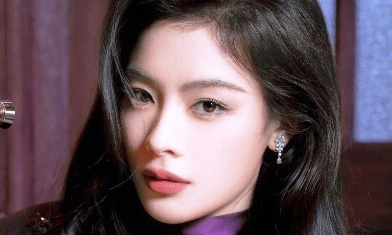 My nhan cuu Ngo Kinh hinh anh