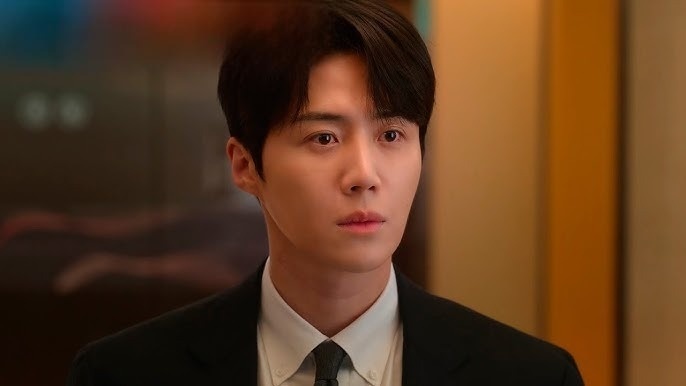 Kim Seon Ho vuong nghi van tron thue hinh anh