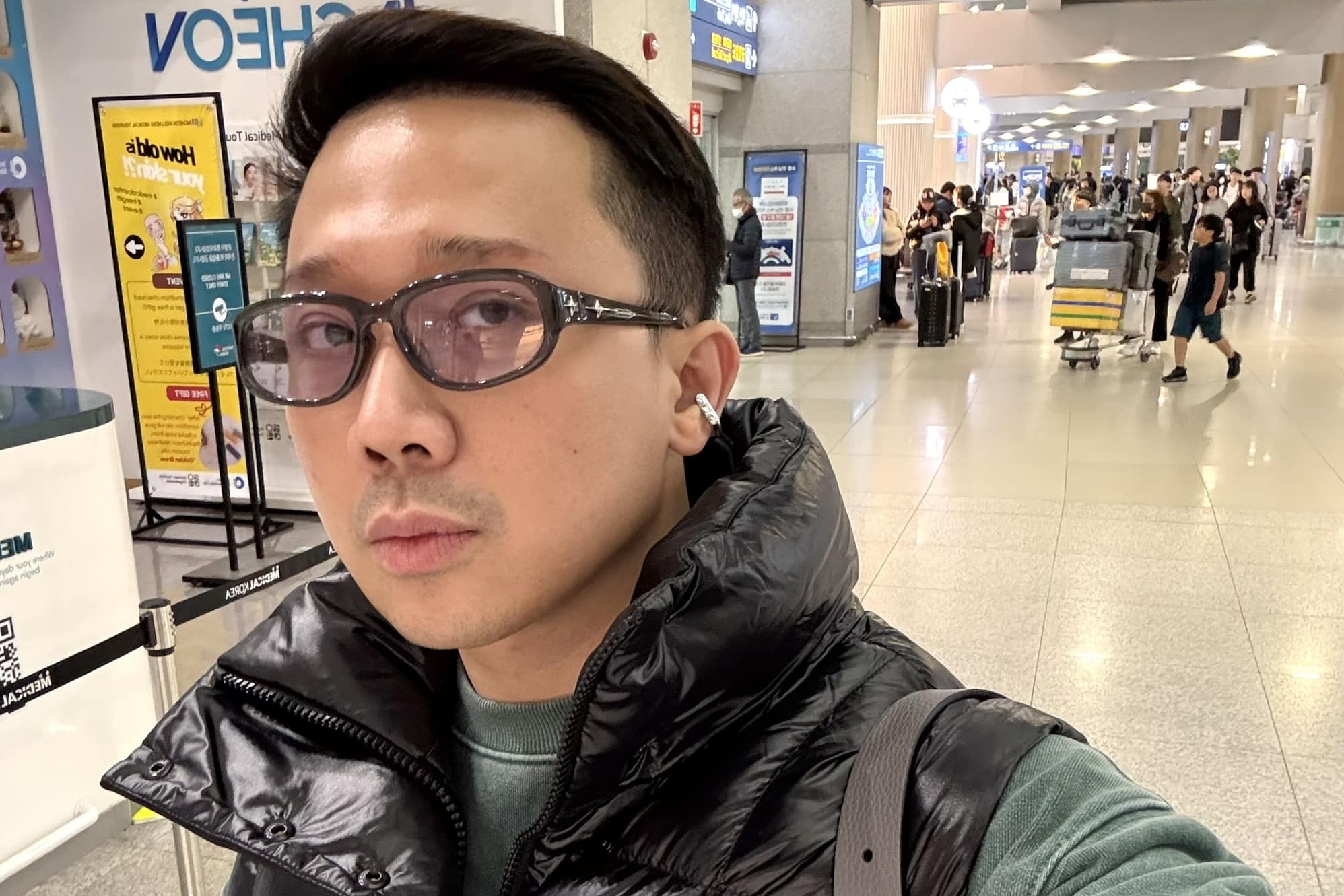 Tran Thanh cau xin khan gia hinh anh