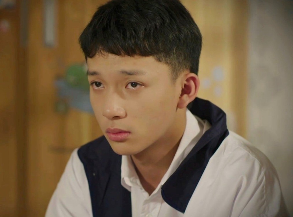 Bat ngo ve Son Tung hinh anh