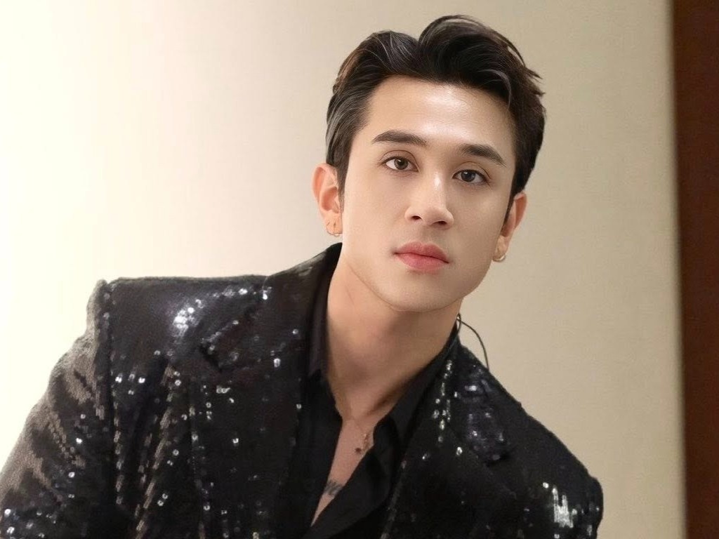 Duong Edward nhap vien vi viem phoi hinh anh