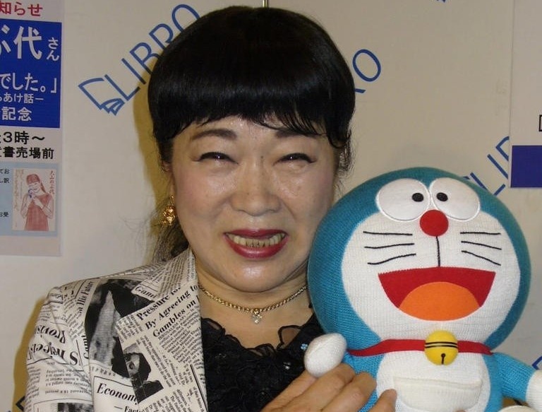 Tai san khong lo cua co dien vien long tieng Doraemon khong ai thua ke hinh anh