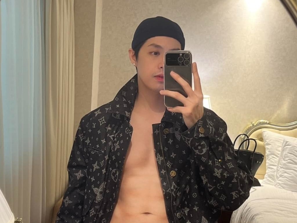 Noo Phuoc Thinh giua nhung ban tan hinh anh