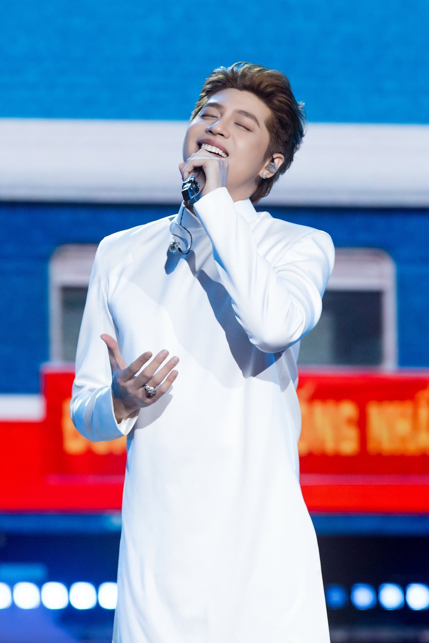 Noo Phuoc Thinh anh 7