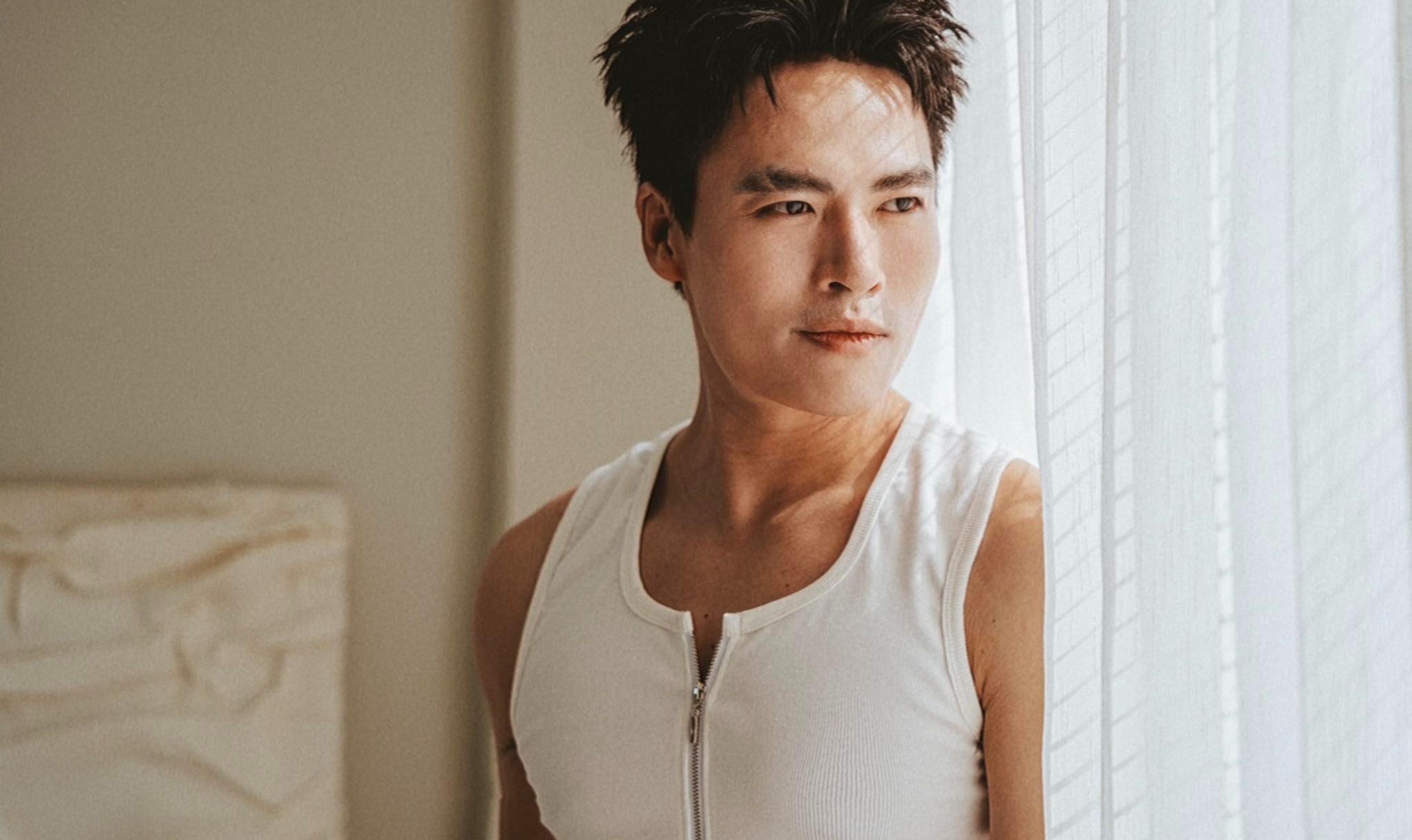 Vo Tan Phat: 'Kha met moi vi phai PR cho ca Heo nam mong va Anh Hung' hinh anh