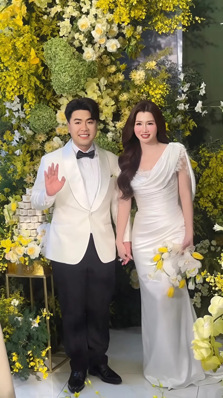 Akira Phan anh 1