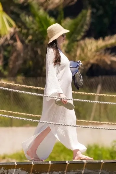 Anne Hathaway ảnh 3 Anne Hathaway anh 3