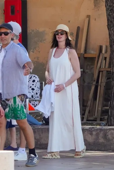 Anne Hathaway ảnh 4 Anne Hathaway anh 4