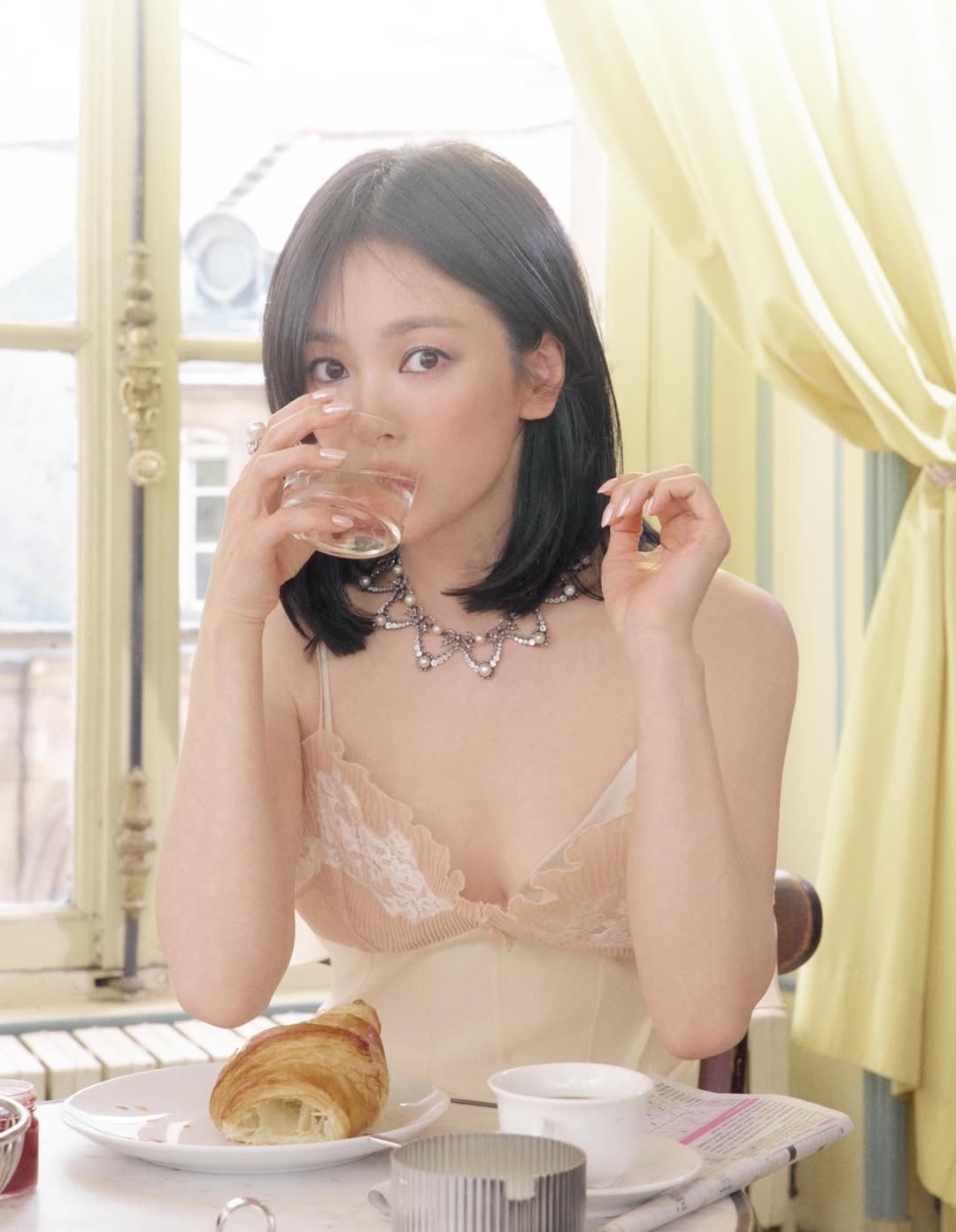 voguechina_B_cut_1_.jpg