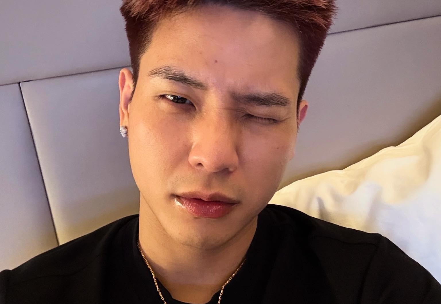 Quan A.P gay ban tan hinh anh