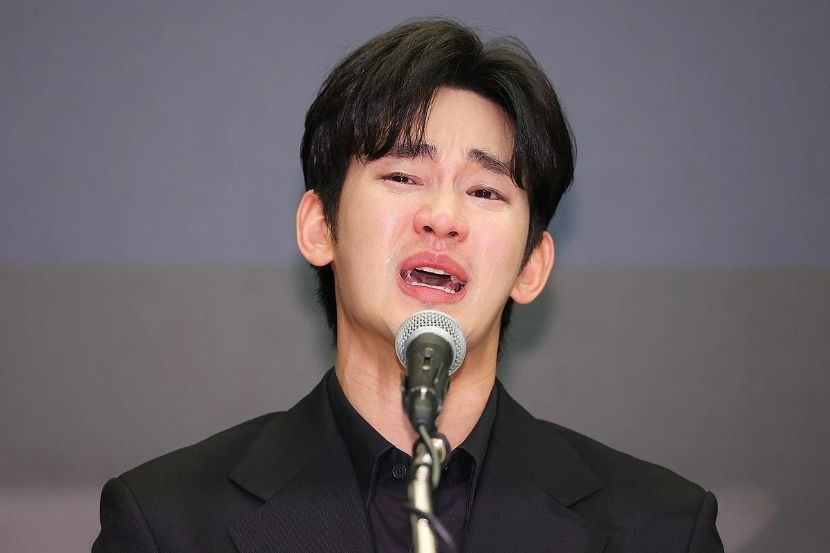 'Cuoc doi Kim Soo Hyun bi huy hoai' hinh anh