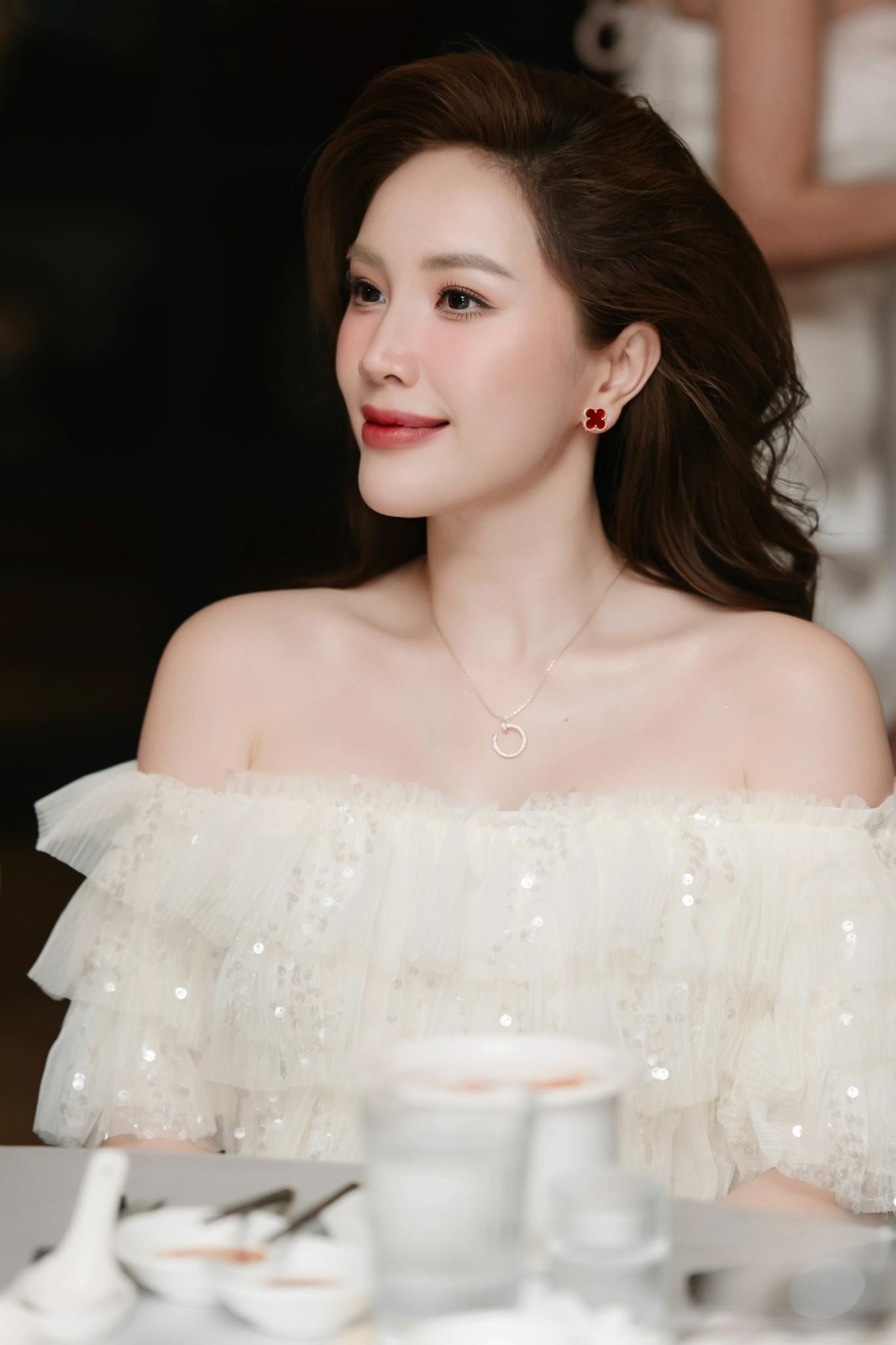 Bao Thy anh 13