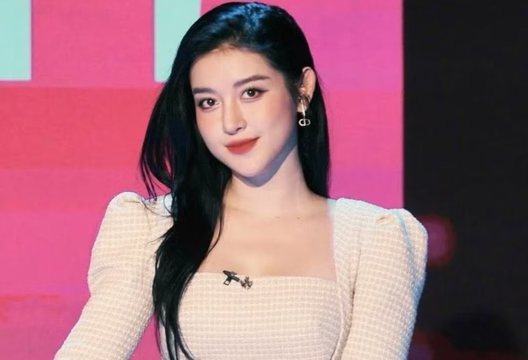 Huyen My du doan tuyen My thang Paraguay trong tran ra quan World Cup hinh anh