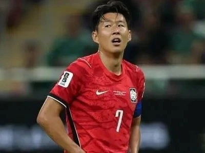 Dai truyen hinh Han Quoc khung hoang vi ban quyen World Cup hinh anh