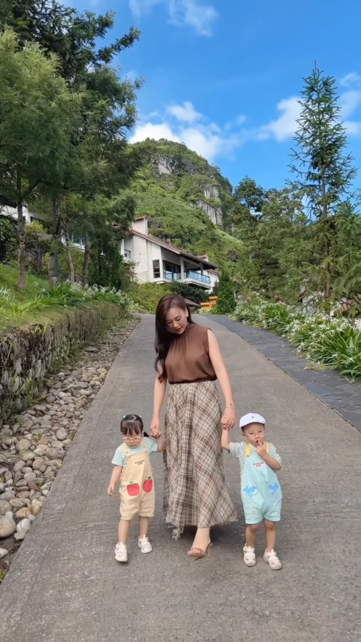 Phương Oanh ảnh 1 Phuong Oanh anh 1