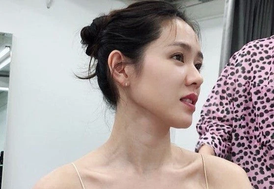 Son Ye Jin hien tai hinh anh