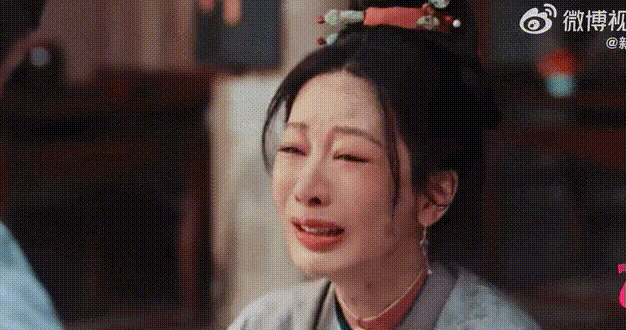Khuon mat bien dang cua Duong Tu hinh anh