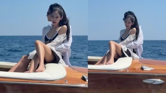 Ảnh tình tứ của Jennie
