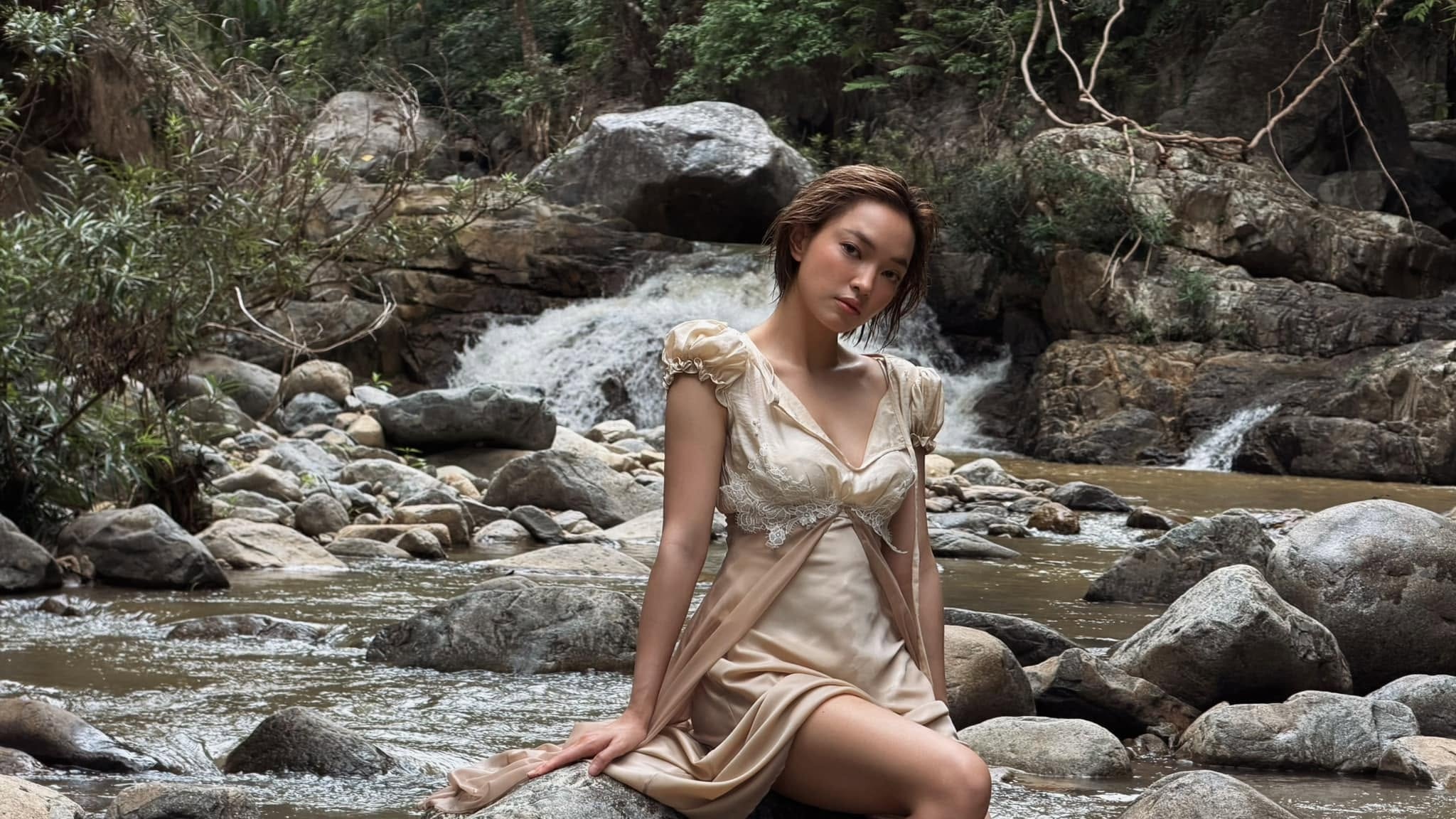 Ch&acirc;u B&ugrave;i  ảnh 2