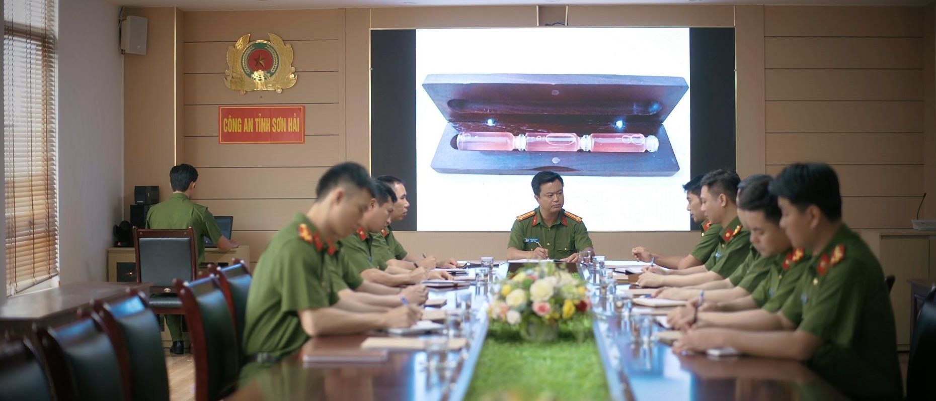 Lửa trắng ảnh 5