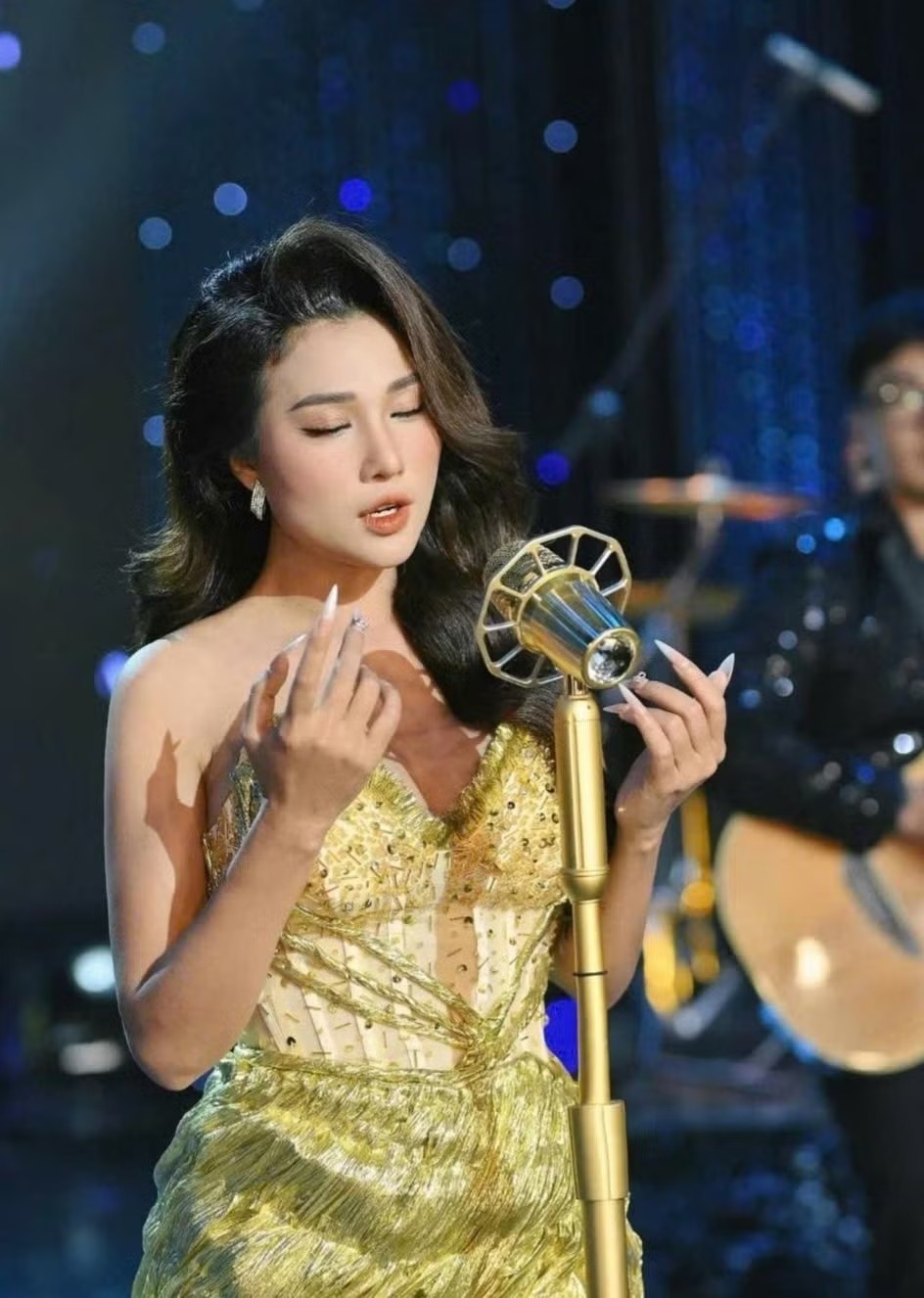 giải tr&iacute; ảnh 1