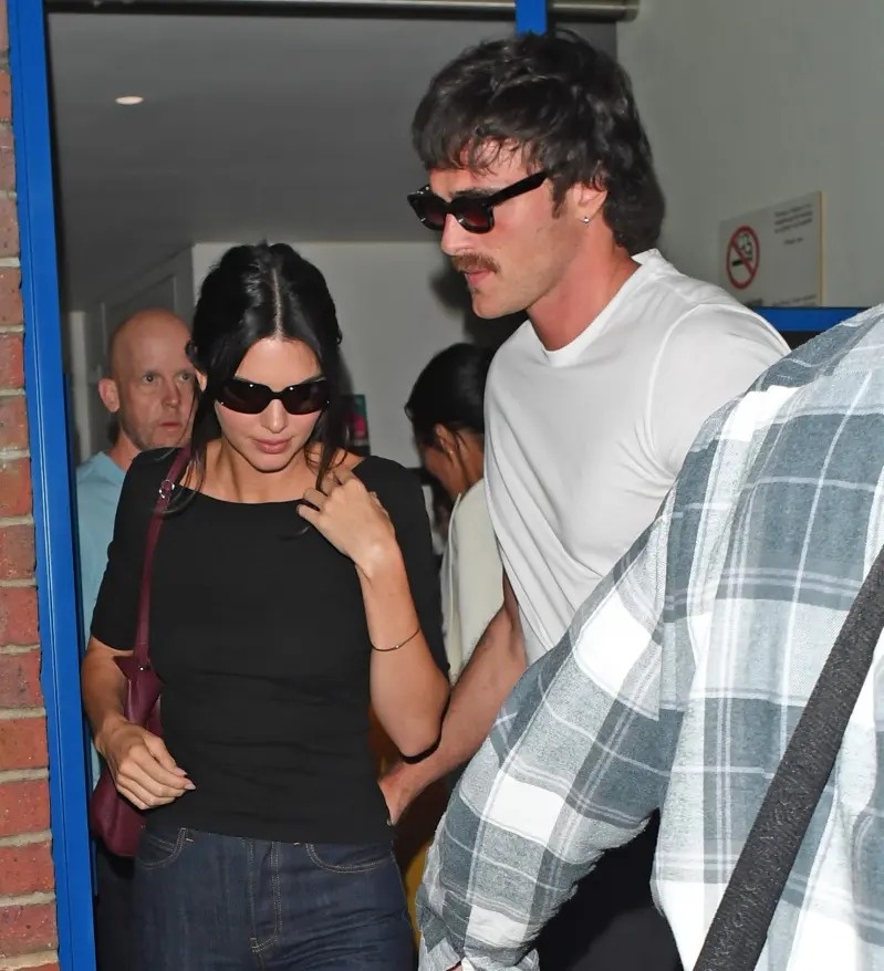 Kendall Jenner ảnh 3 Kendall Jenner ảnh 3