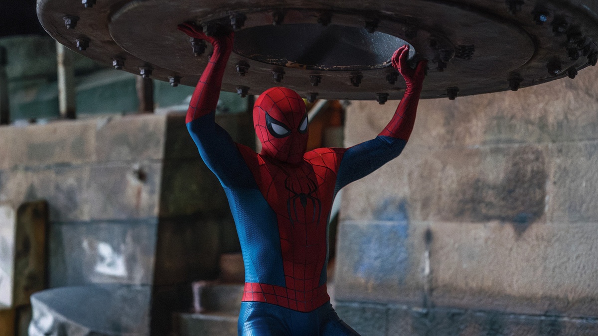 Tom Holland ảnh 1