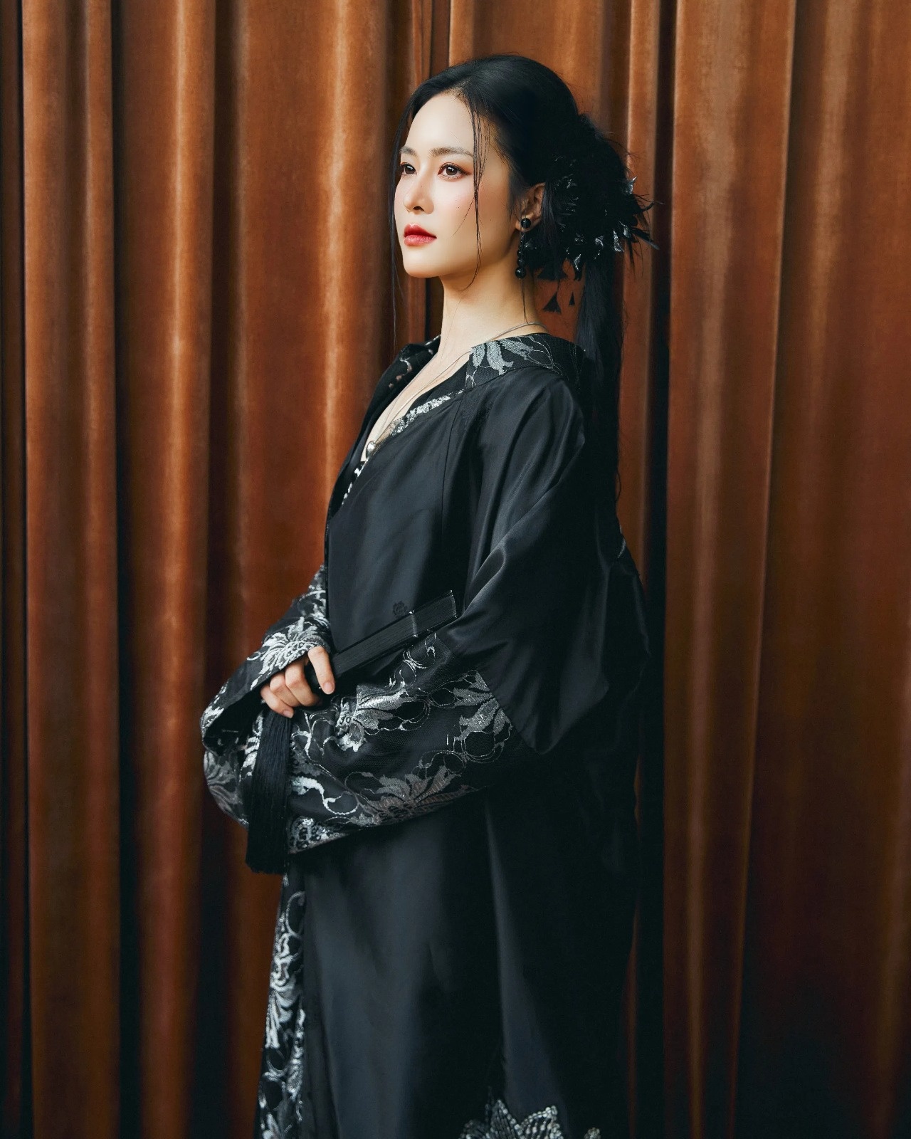 Hộ linh tr&aacute;ng sĩ ảnh 3