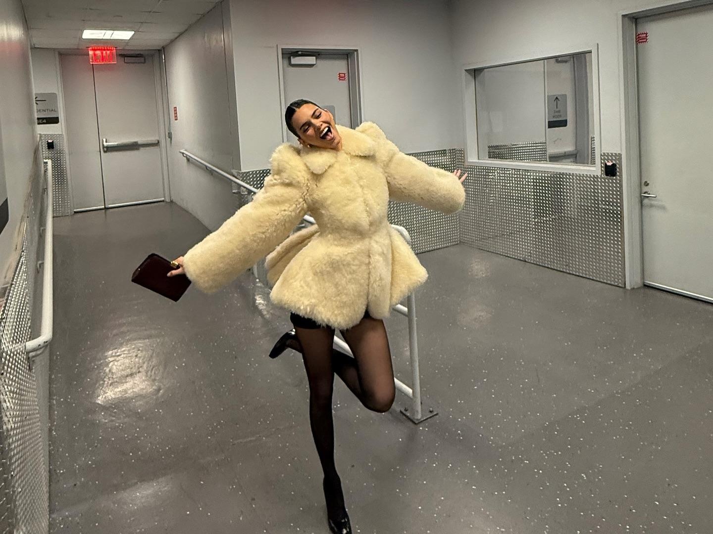 Kendall Jenner  ảnh 10