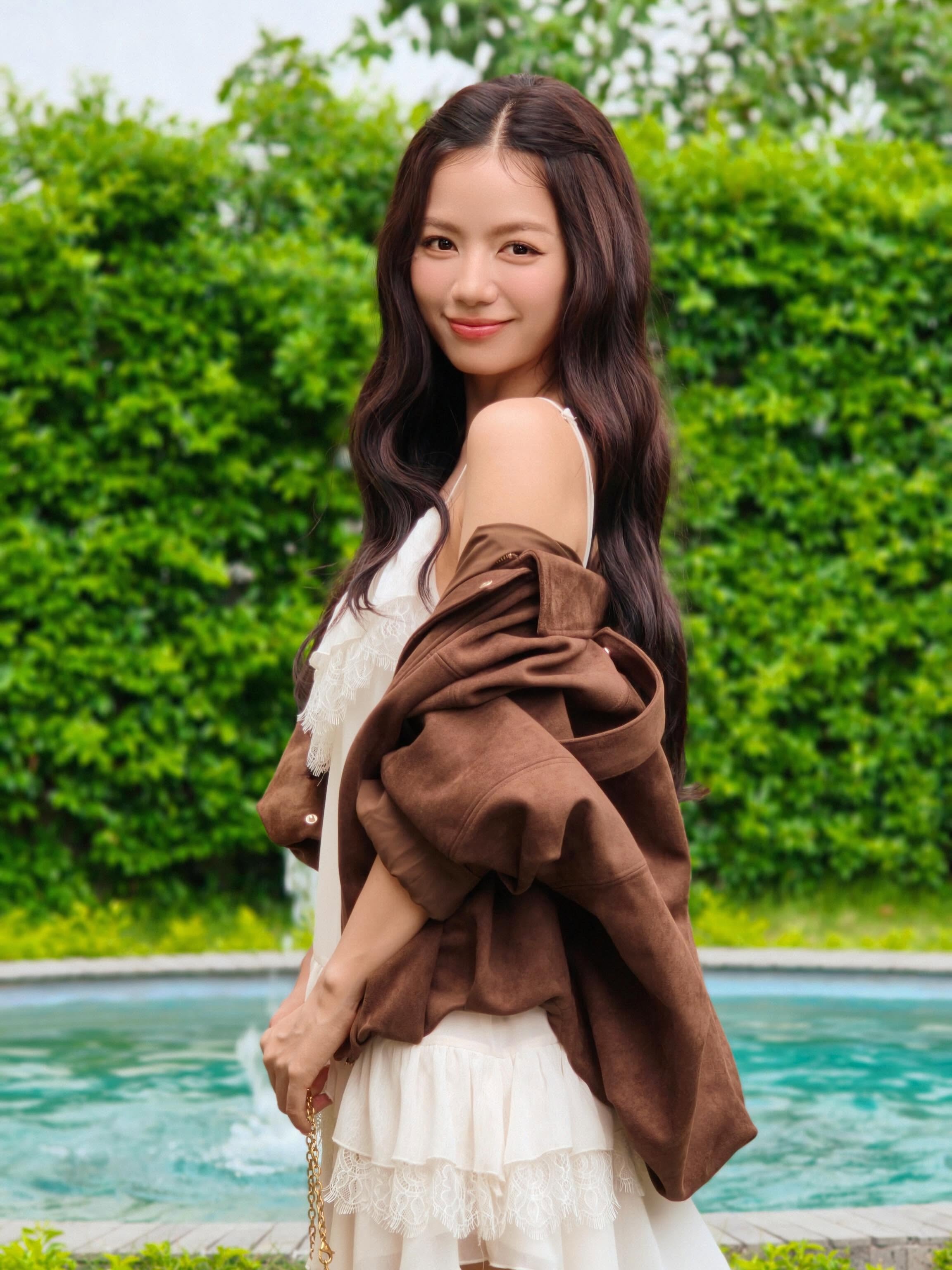 Hạ Anh ảnh 11