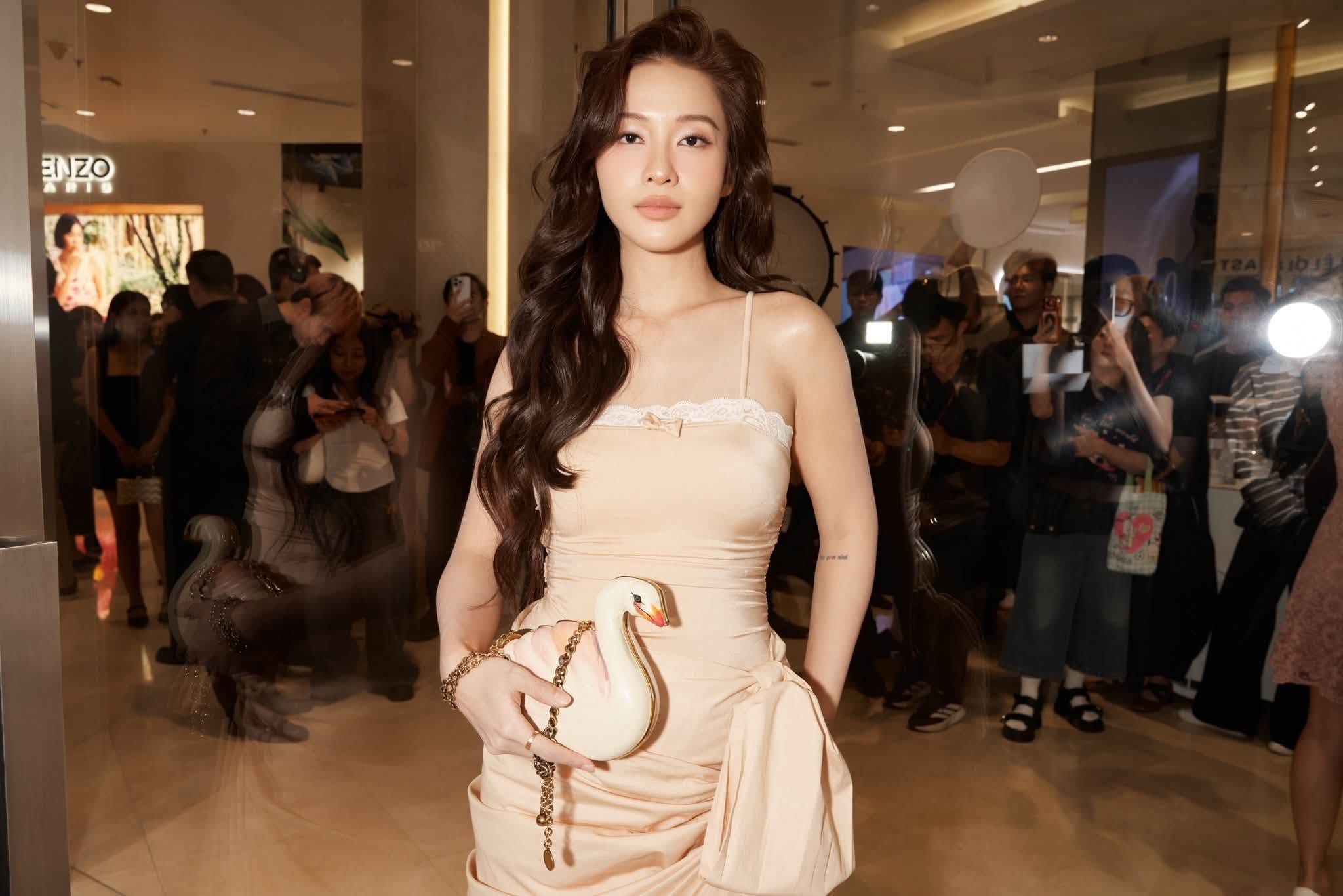 Khả Ng&acirc;n ảnh 9