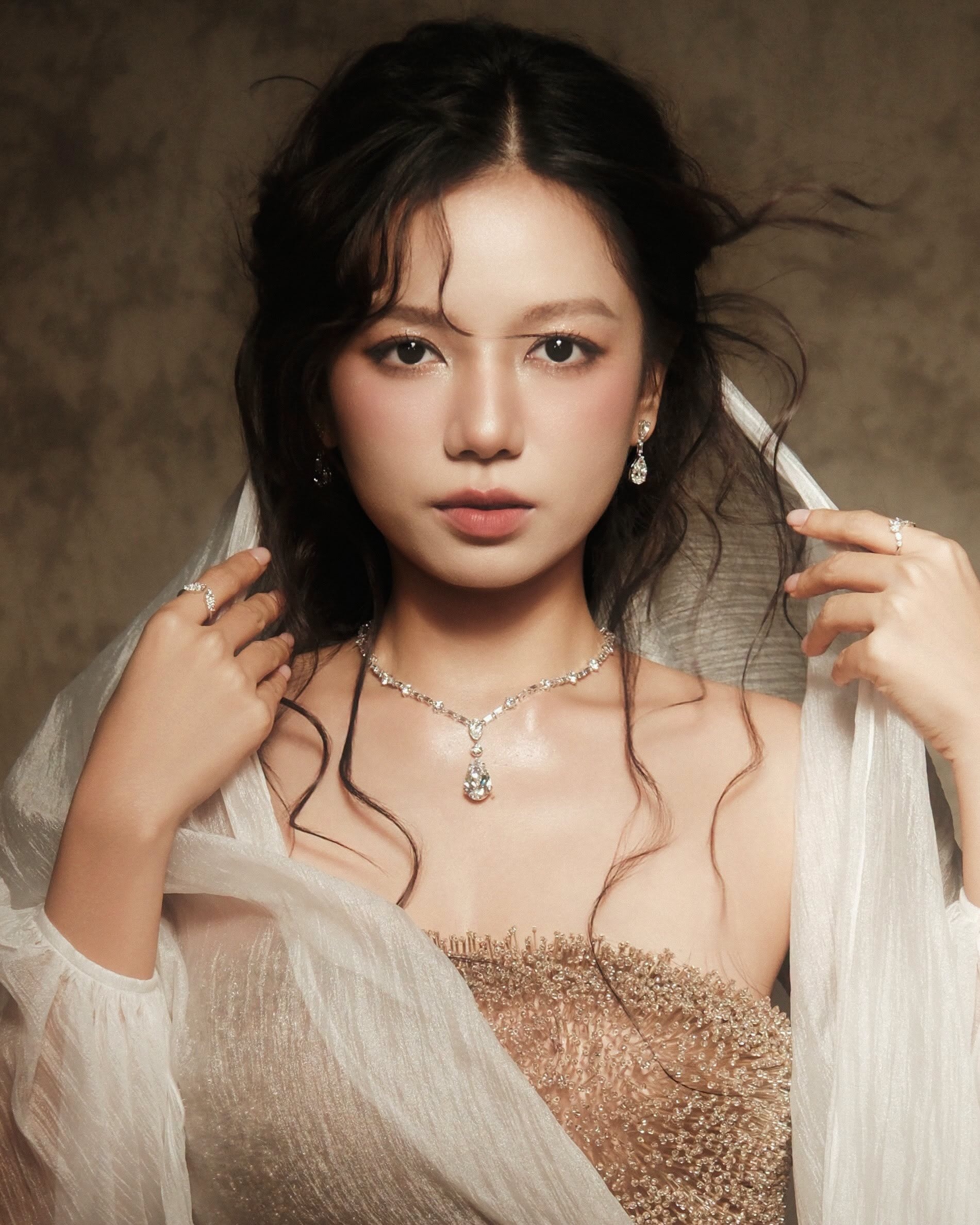 Hạ Anh ảnh 6