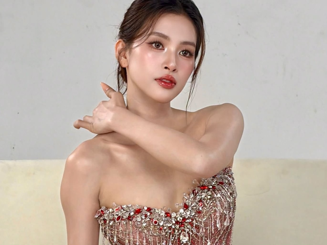 Tiểu Vy lên tiếng