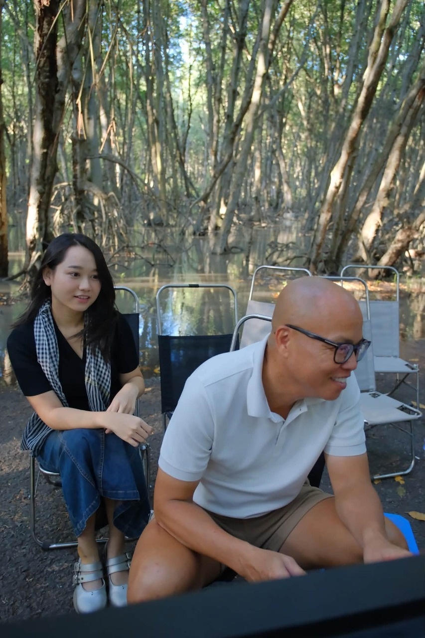 Tr&uacute;c Anh ảnh 2
