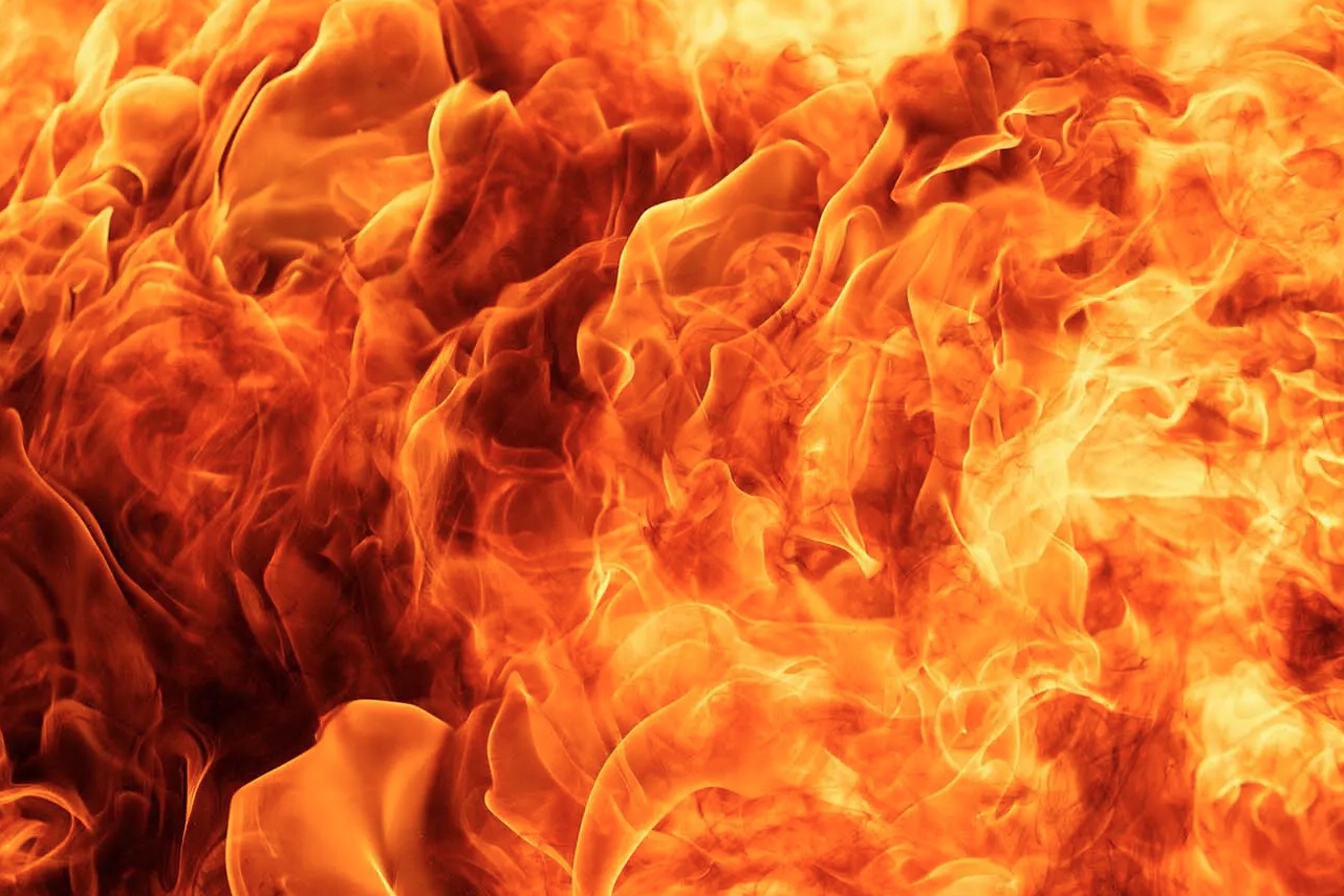 No lon o co so quan su My, 20 nguoi nghi thiet mang hinh anh