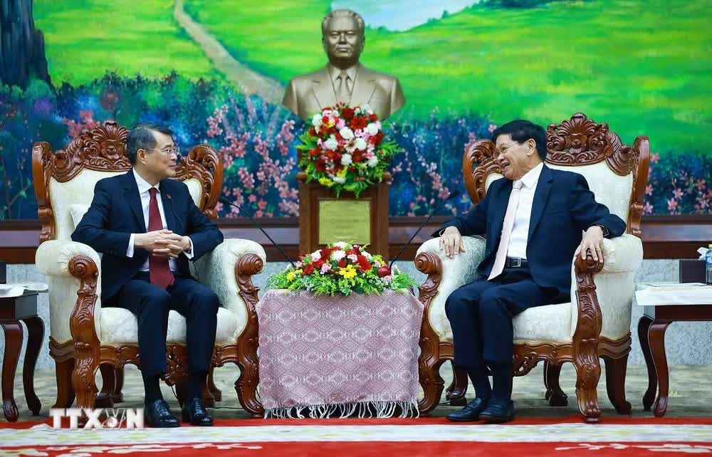 L&agrave;o ảnh 1